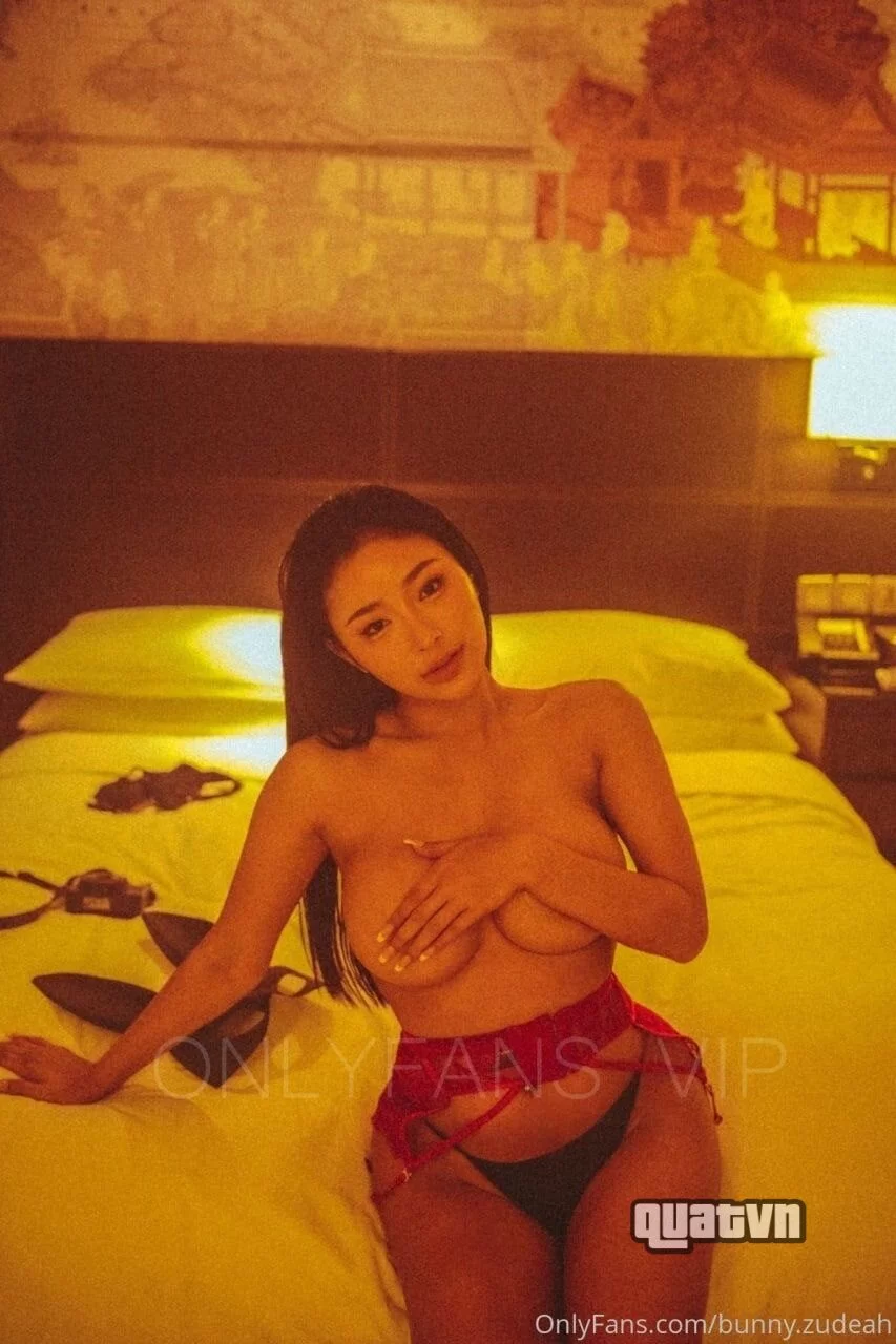 Bunny-Zudeah-Onlyfans-Leak-203.webp