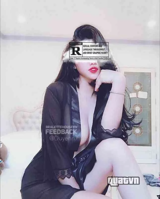 Duyen-Hip-Tumblr-Collection-15.jpg