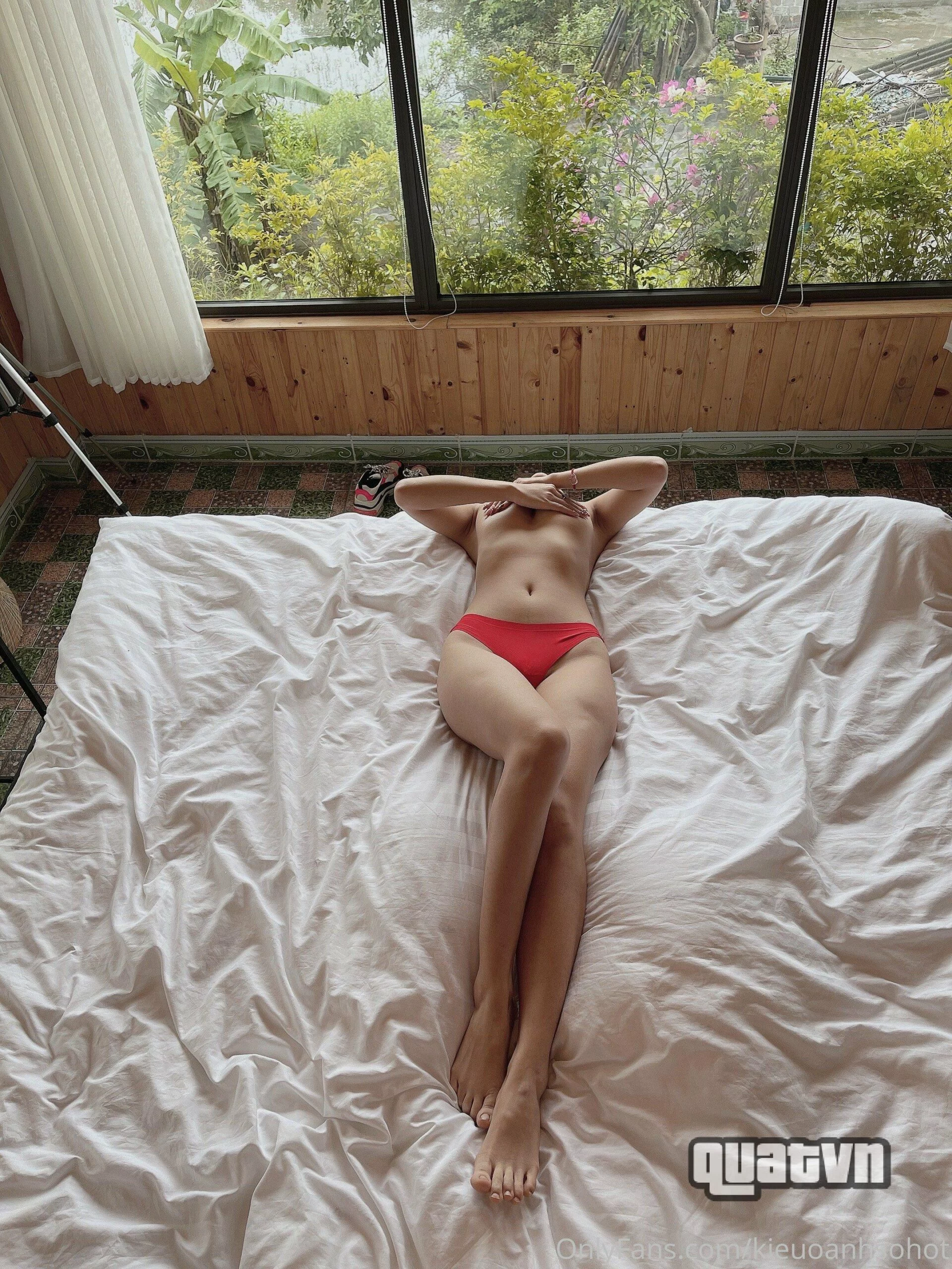 Kieuoanhsohot-Onlyfans-Leak-19-scaled.webp
