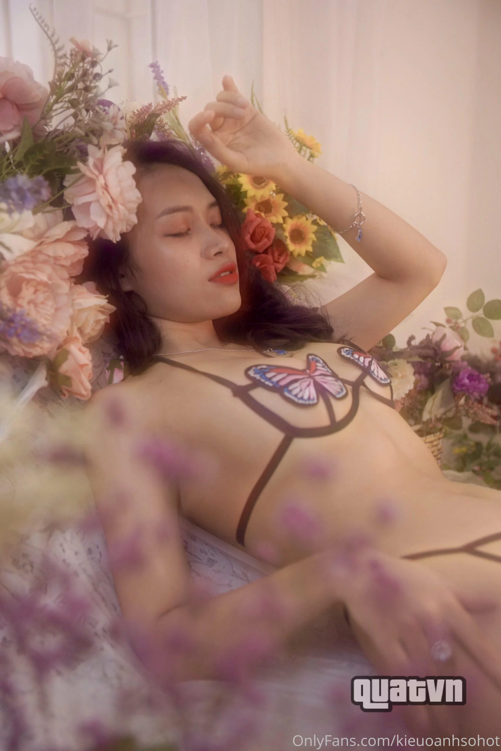 Kieuoanhsohot-Onlyfans-Leak-296-scaled.webp
