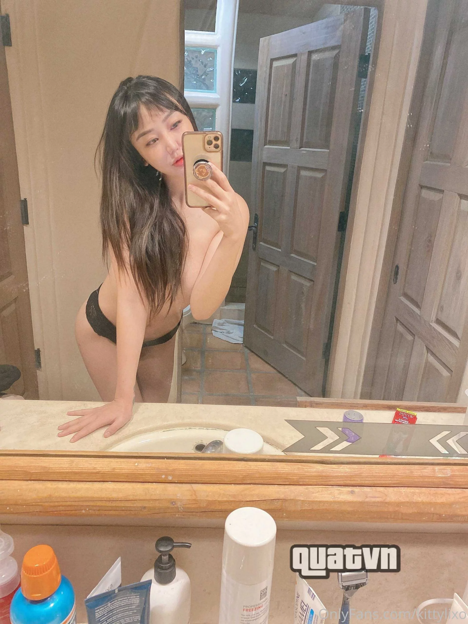 Kitty-Li-kittylixox-Onlyfans-Leak-71-scaled.webp