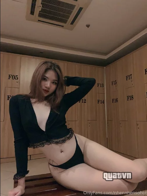 Nhan-Nhen-Nhen-nhennhensohot-Onlyfans-Leak-203.webp