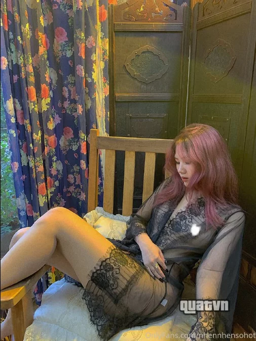 Nhan-Nhen-Nhen-nhennhensohot-Onlyfans-Leak-58.webp