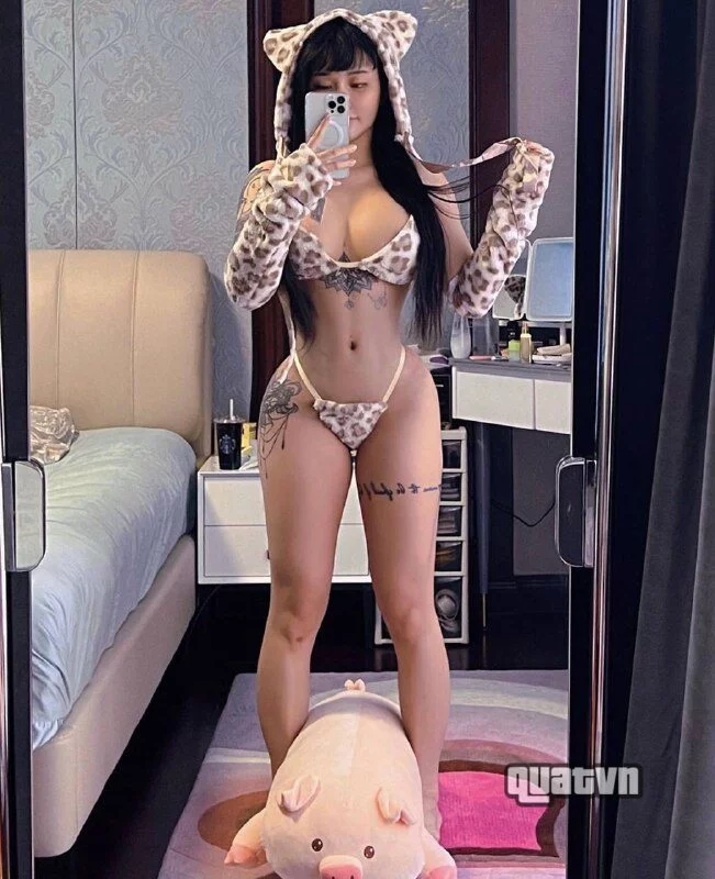 Songyuxin_hitomi-Onlyfans-Leak-13.jpg