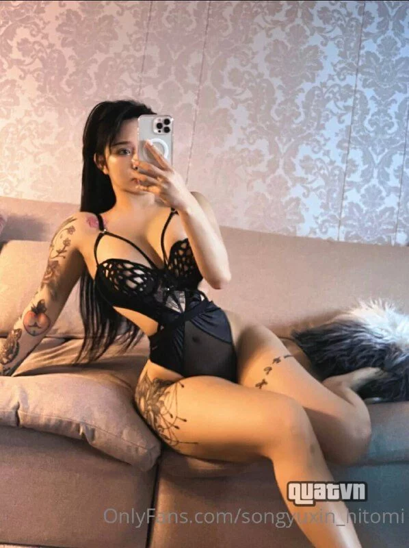 Songyuxin_hitomi-Onlyfans-Leak-49.jpg