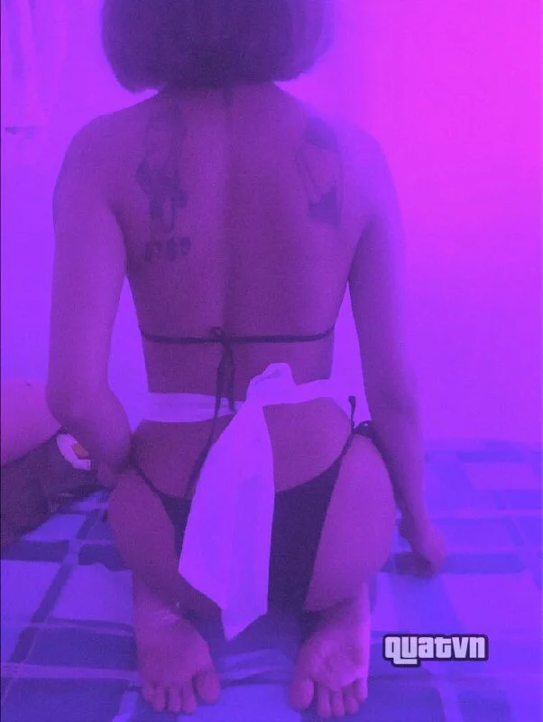 Thanhhuyen-Onlyfans-Leak-24.webp