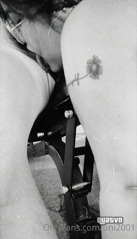 Uni2001-Onlyfans-Leak-55.jpg