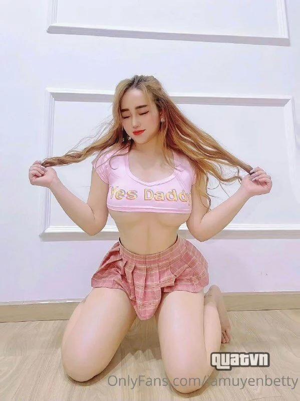 Uyen-Betty-Onlyfans-Leak-208.jpg
