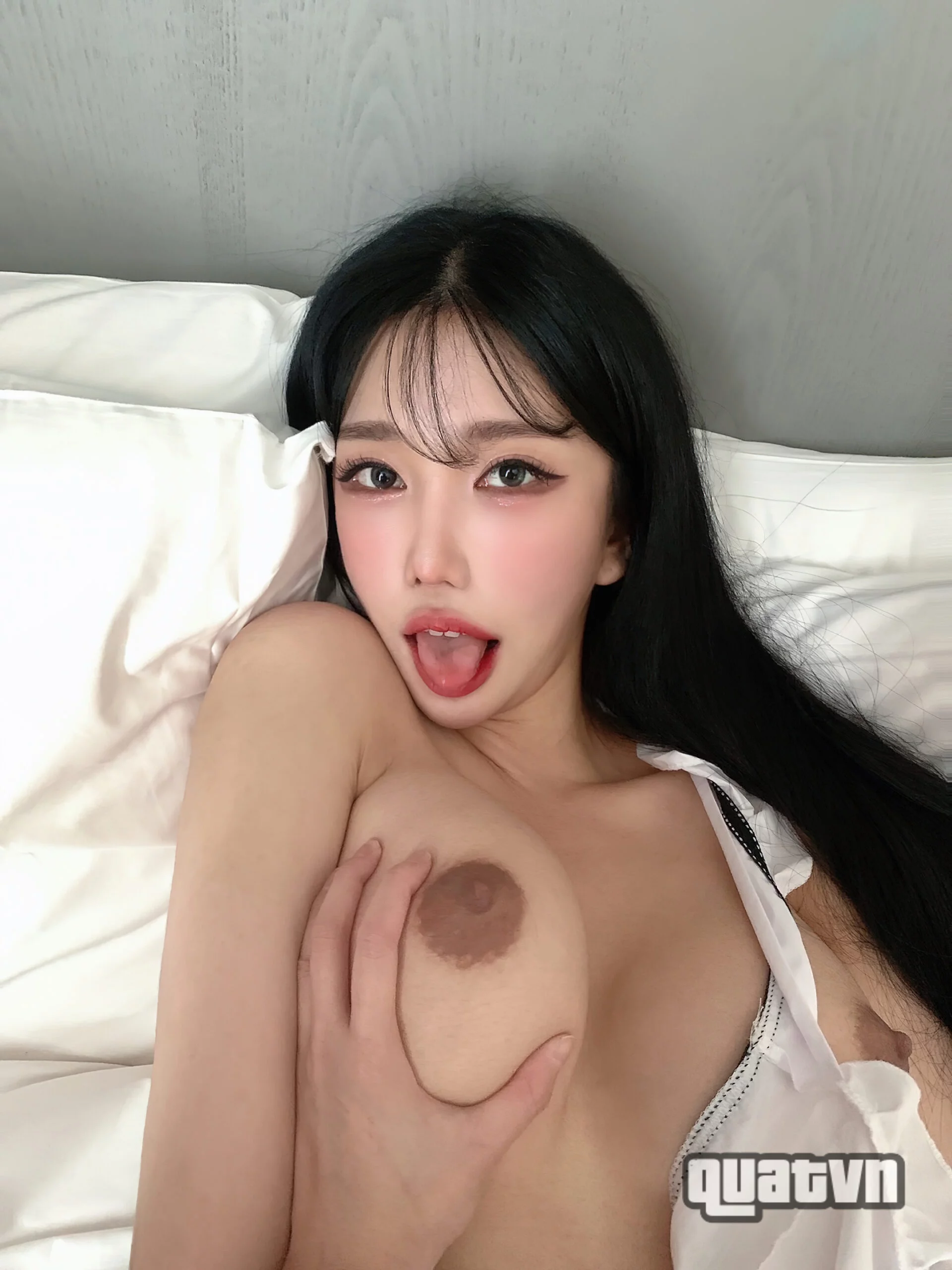 Yunjin-Moon-Night-Snap-Collection-149-scaled.webp