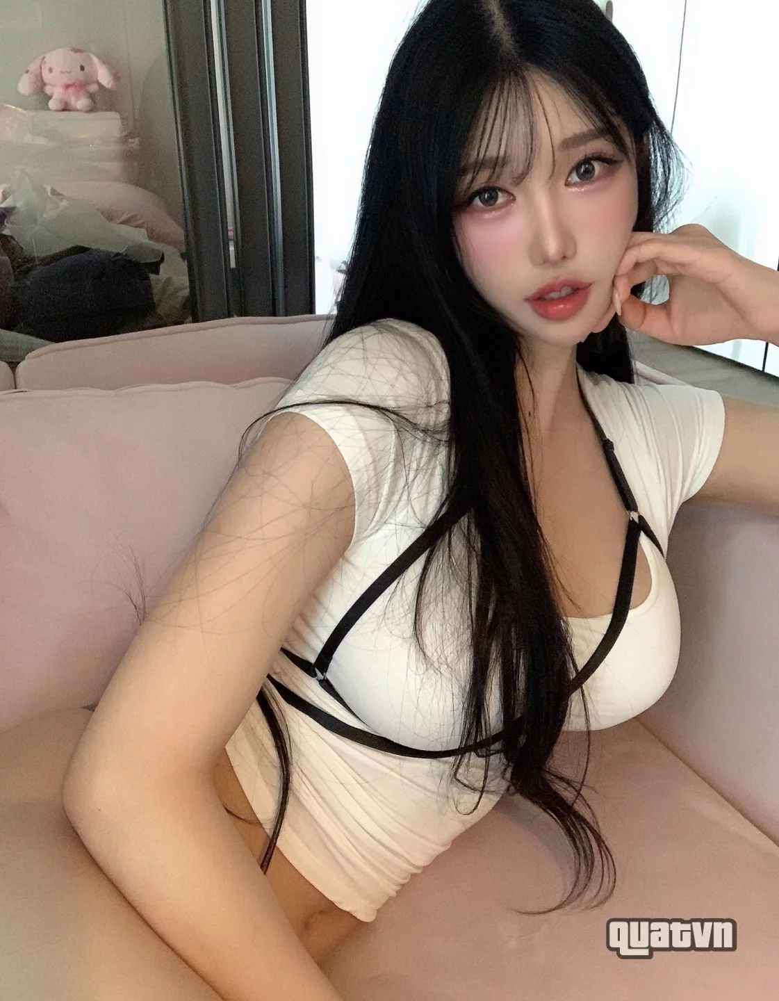 Yunjin-Moon-Night-Snap-Collection-49.webp